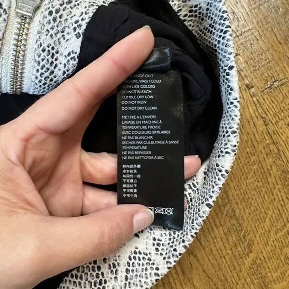 Free People Midnight Magic Snake Print Zip Mini Skirt Womens Size 4 - Picture 5 of 7